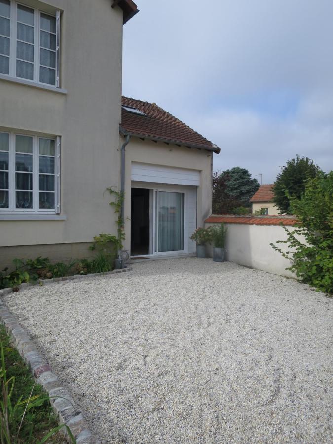 Duplex Contemporain Terrasse Exterieure Parking Leves Exterior foto
