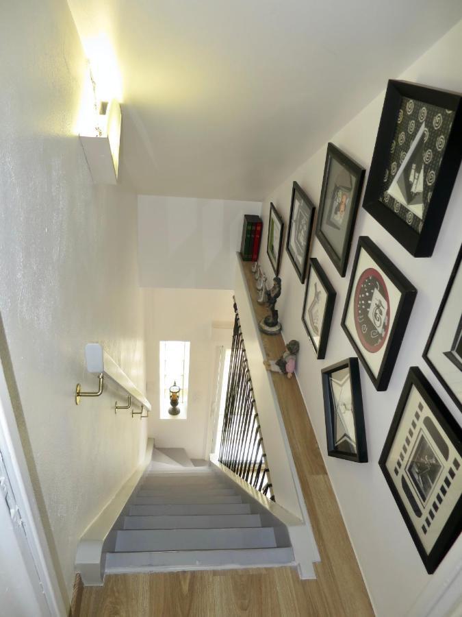Duplex Contemporain Terrasse Exterieure Parking Leves Exterior foto