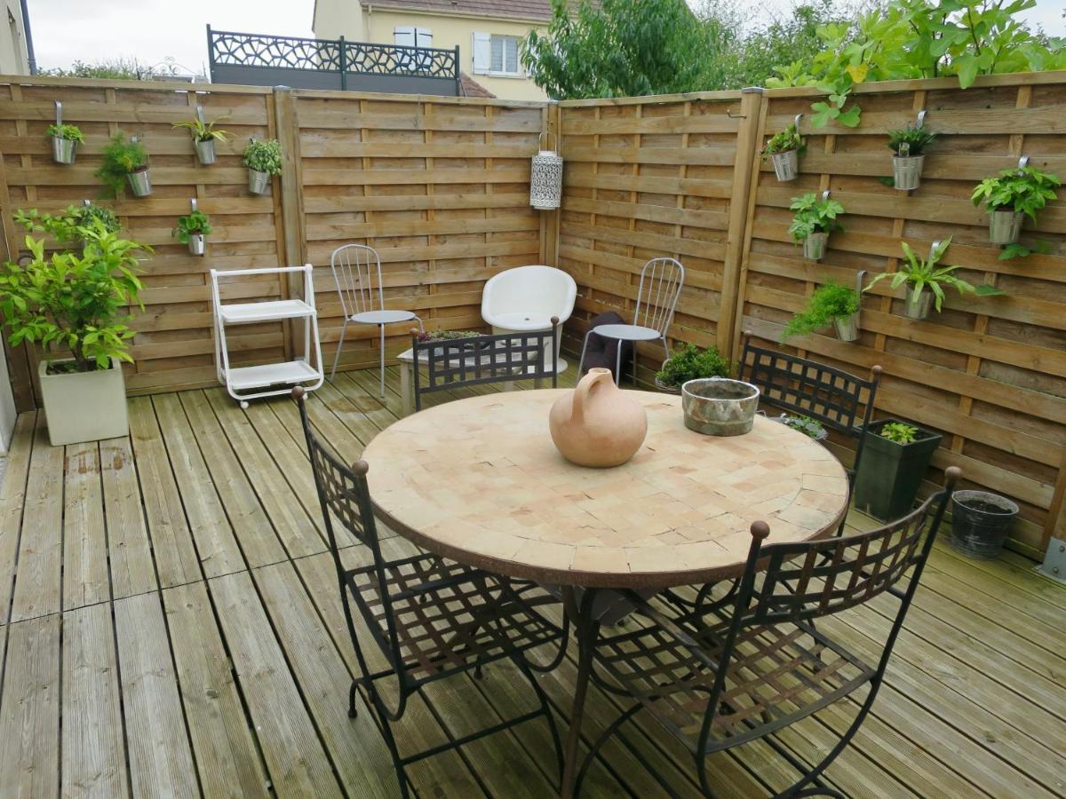 Duplex Contemporain Terrasse Exterieure Parking Leves Exterior foto