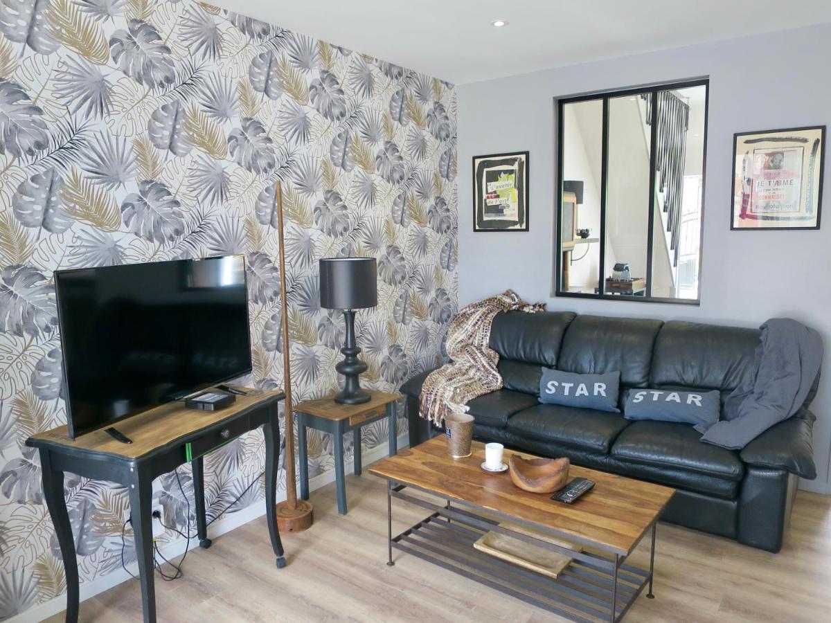 Duplex Contemporain Terrasse Exterieure Parking Leves Exterior foto